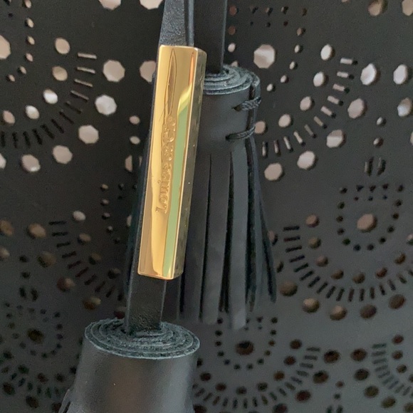 Black Handbag - Picture 3 of 7